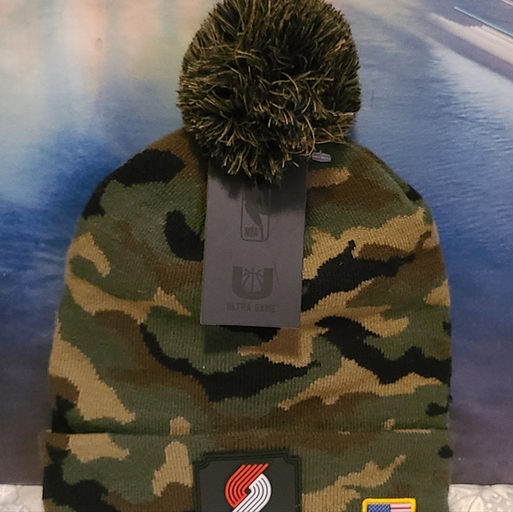 NBA WINTER HATS - Picture 8 of 10